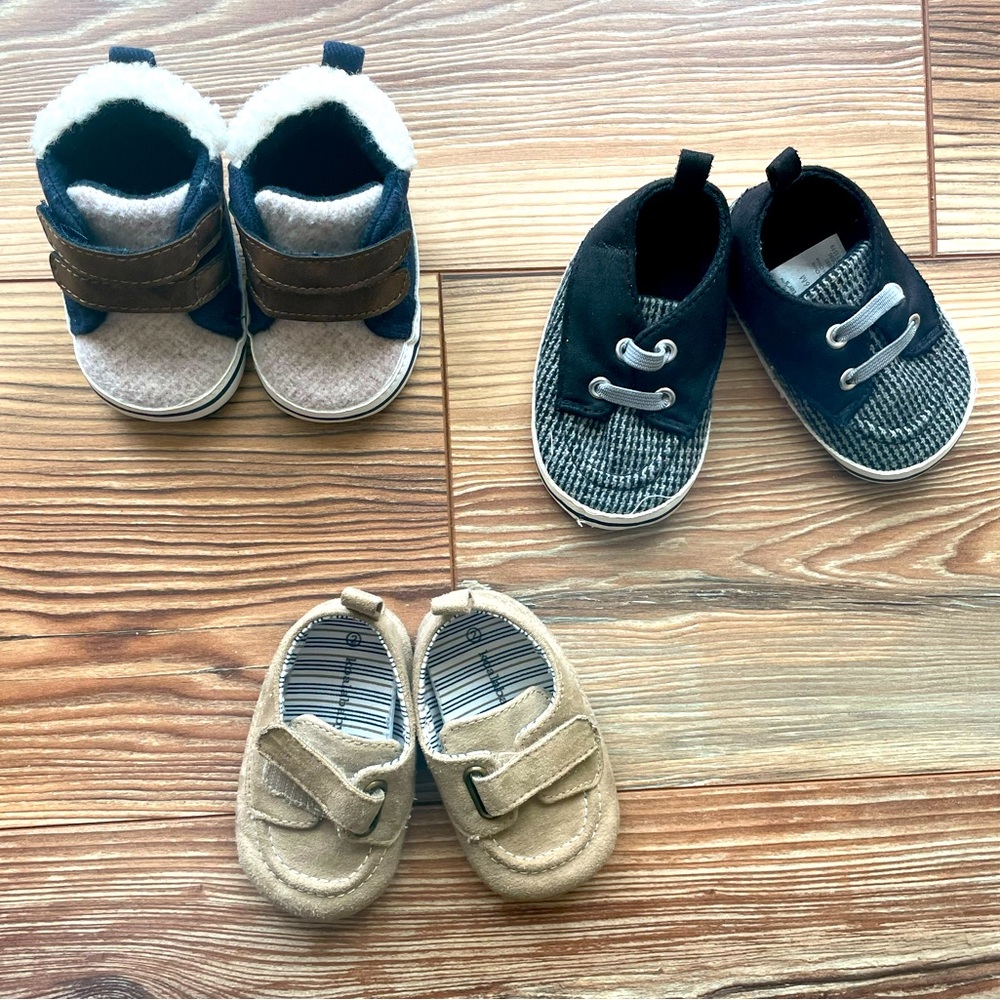 3 Pairs of Baby Boy Shoes Size 2